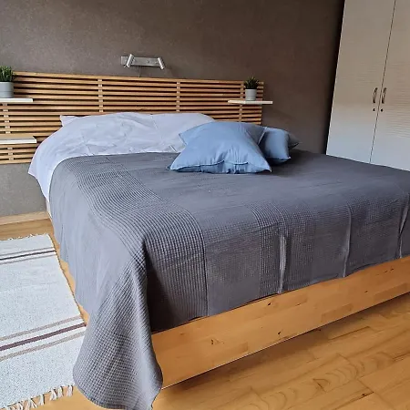 Appartement R63 With Terrace