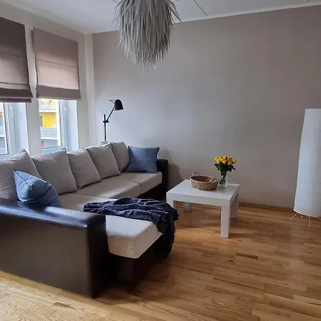 R63 With Terrace Apartman *