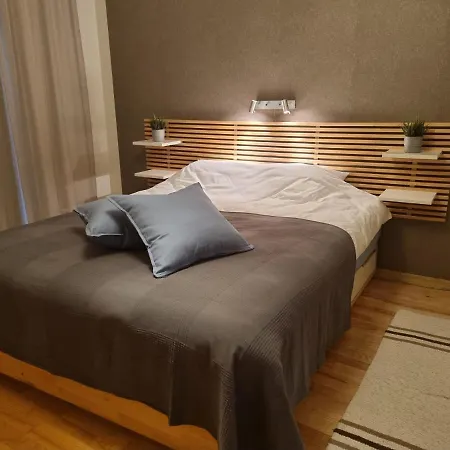 Apartment R63 With Terrace *