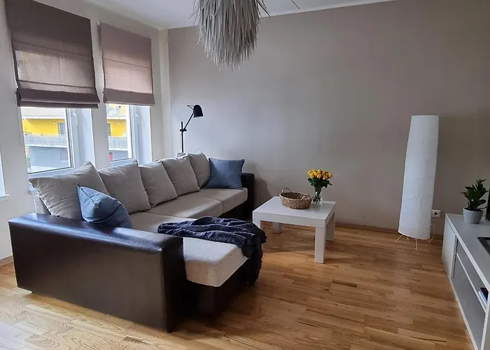 R63 With Terrace Apartamento *